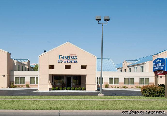 Country Inn & Suites By Radisson, Wichita East, Ks Exterior photo